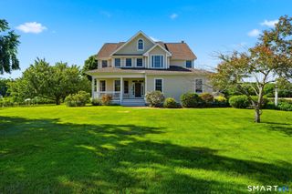 124 Old Maids Lane, Glastonbury, CT 06073