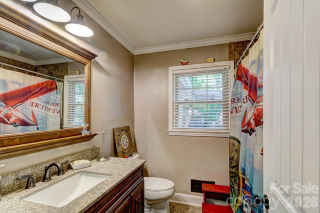 113 Delview Drive, Cherryville, NC 28021