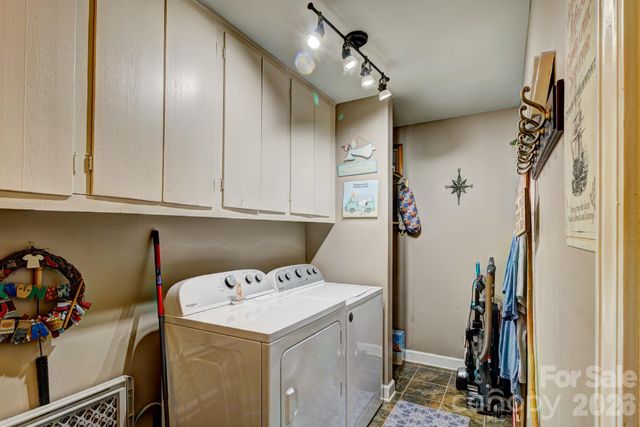 113 Delview Drive, Cherryville, NC 28021