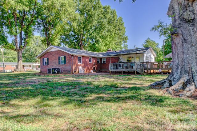 113 Delview Drive, Cherryville, NC 28021