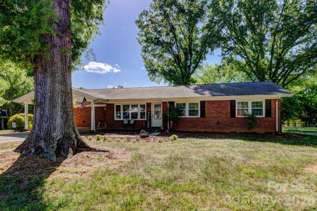 113 Delview Drive, Cherryville, NC 28021