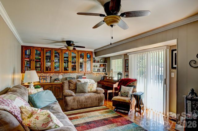 113 Delview Drive, Cherryville, NC 28021