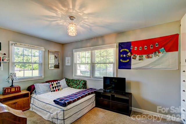 113 Delview Drive, Cherryville, NC 28021