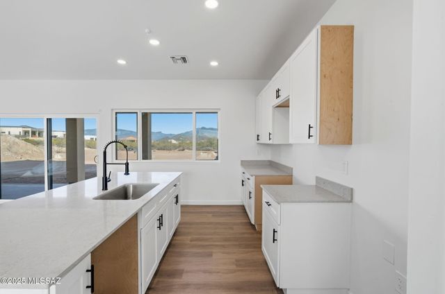 13763 E Windy Way, Vail, AZ 85641