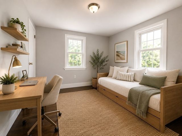 84 Hinckley Cir, Barnstable, MA 02655