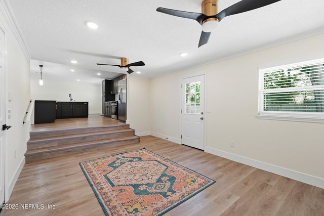 8529 BURKHALL Street, Jacksonville, FL 32211