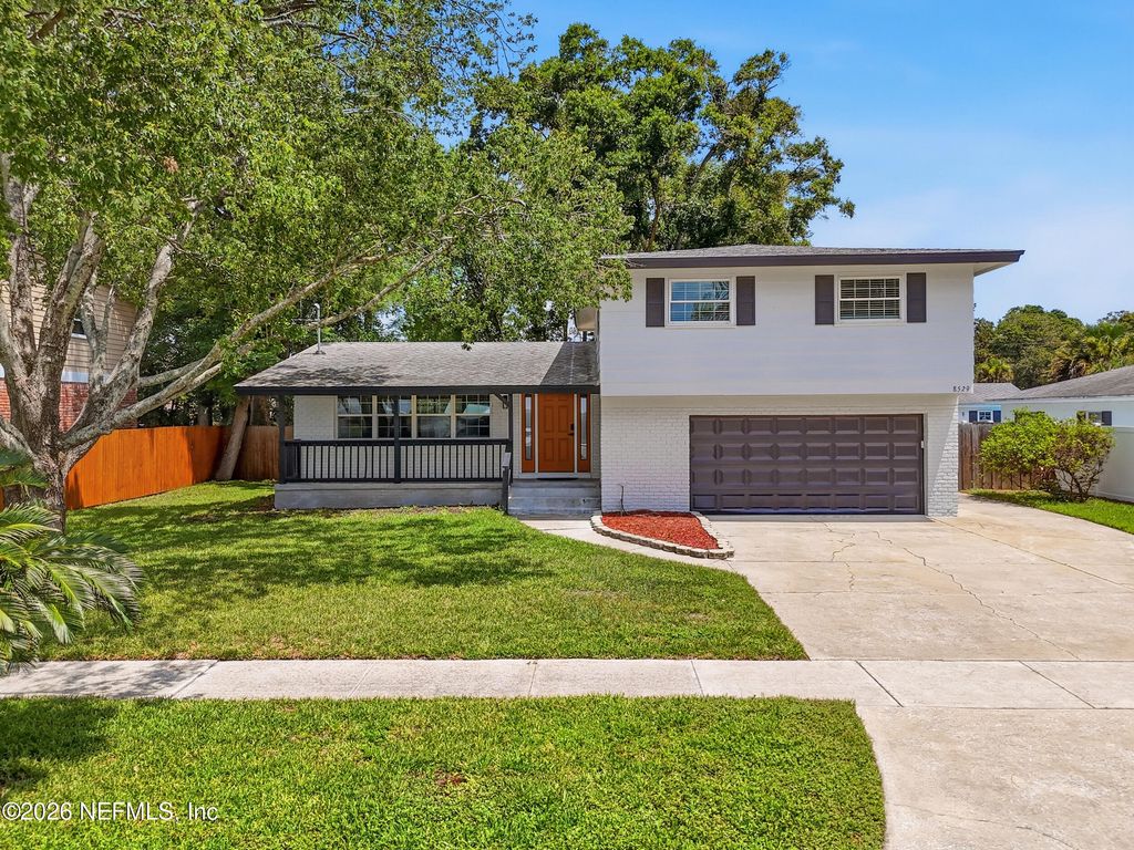 8529 BURKHALL Street, Jacksonville, FL 32211