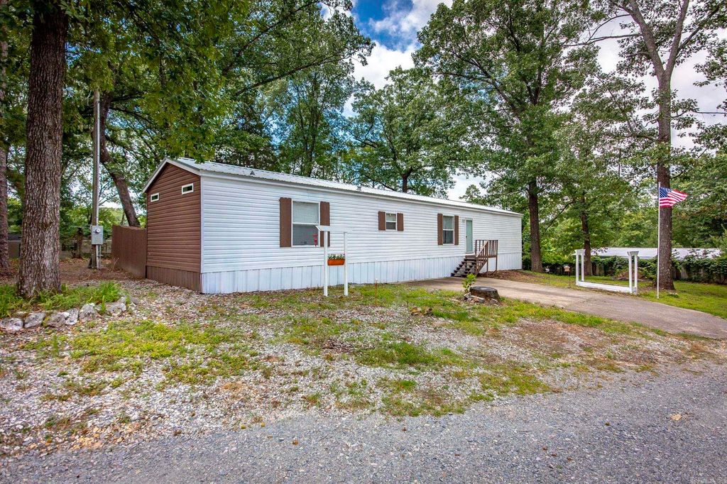 19928 Sally Circle, Mabelvale, AR 72103
