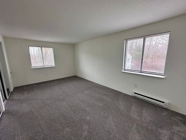 5 Village Rock Ln 24, Natick, MA 01760