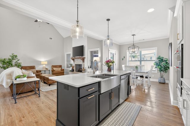 9908 Bluegill Ct, Murfreesboro, TN 37129