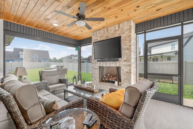 9908 Bluegill Ct, Murfreesboro, TN 37129