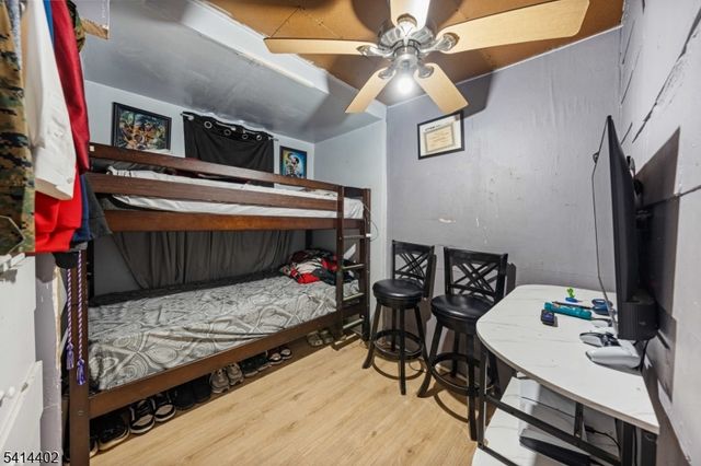 54 Florida St, Elizabeth City, NJ 07206