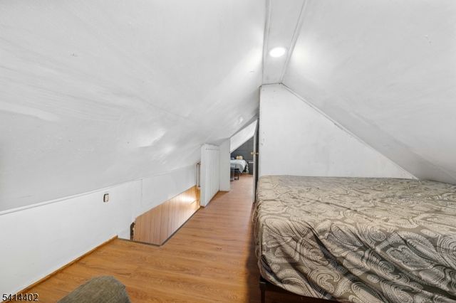 54 Florida St, Elizabeth City, NJ 07206