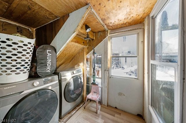 54 Florida St, Elizabeth City, NJ 07206