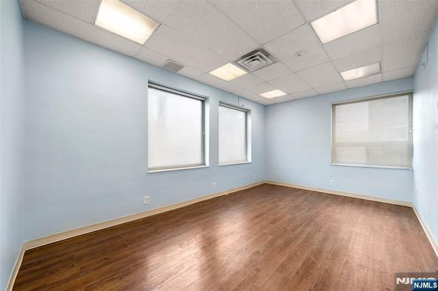 2083 Center Avenue 3A, Fort Lee, NJ 07024