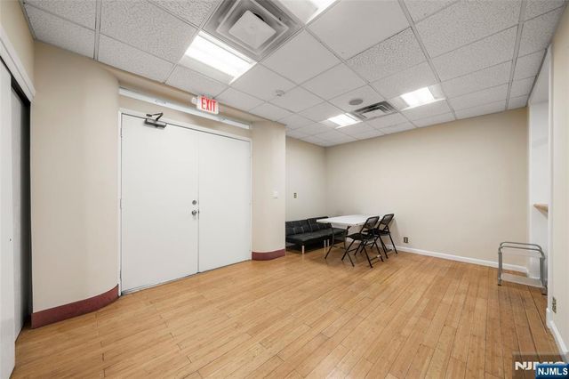 2083 Center Avenue 3A, Fort Lee, NJ 07024