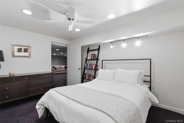 13 Zeck Court, Suffern, NY 10901