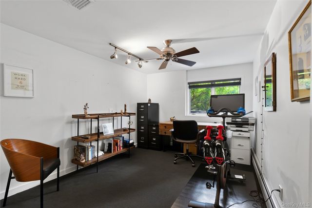 13 Zeck Court, Suffern, NY 10901