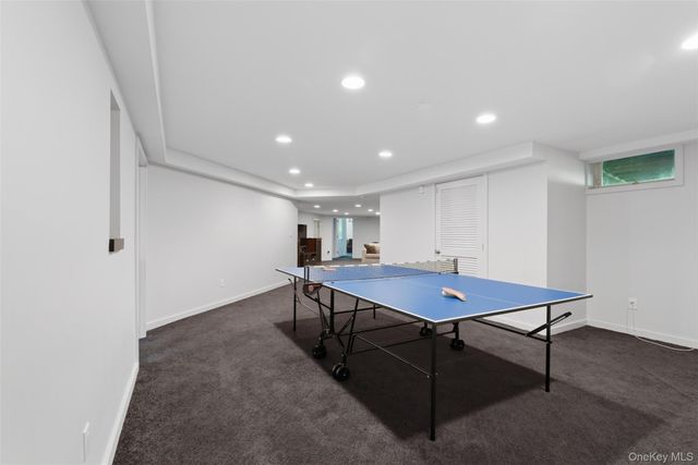 13 Zeck Court, Suffern, NY 10901