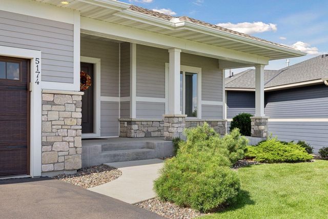 5174 Sundial Lane, Woodbury, MN 55129