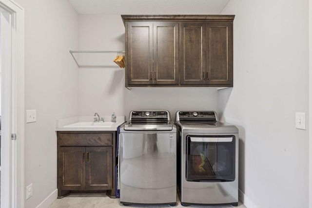 5174 Sundial Lane, Woodbury, MN 55129