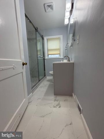 1309 LAKEVIEW DR, Lansdale, PA 19446