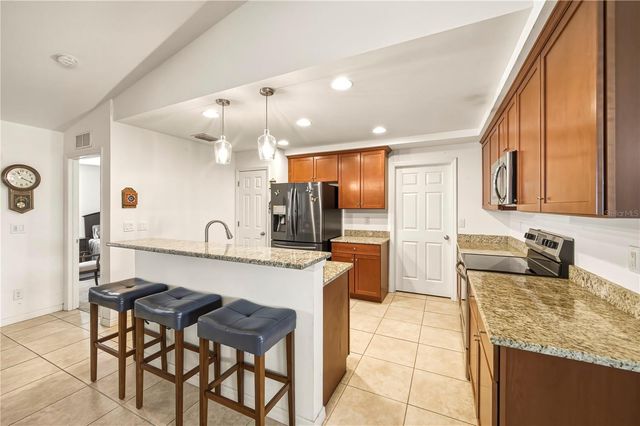 3233 NW 21ST STREET, Cape Coral, FL 33993