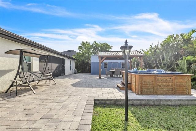 3233 NW 21ST STREET, Cape Coral, FL 33993