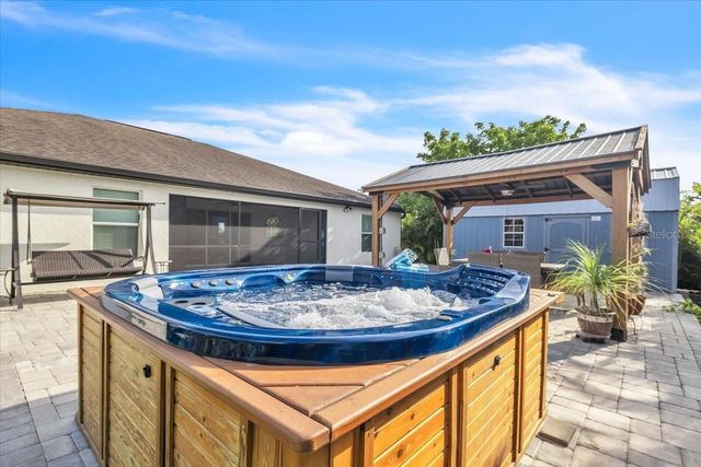 3233 NW 21ST STREET, Cape Coral, FL 33993