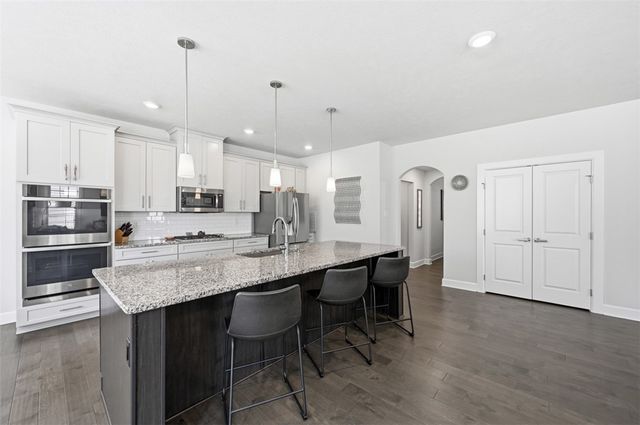 218 Sonni Ln, Robinson Twp, PA 15136
