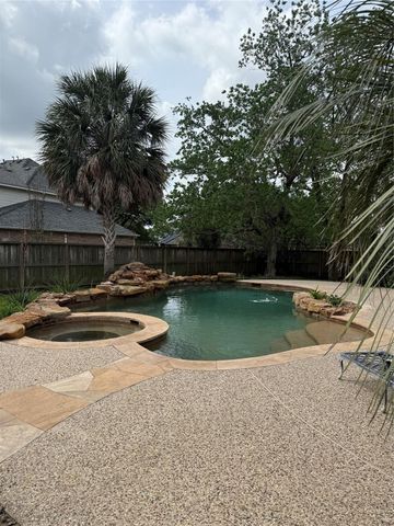 12403 Morning Rain Drive, Tomball, TX 77377