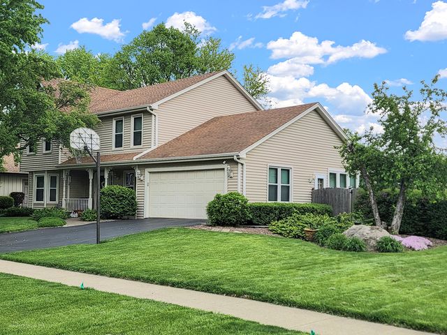 800 Manchester Street, Naperville, IL 60563