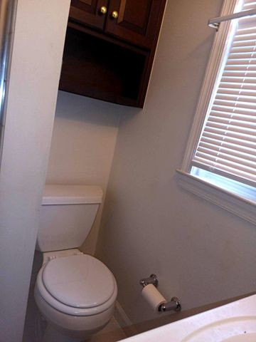 838 COLWELL RD, Swarthmore, PA 19081