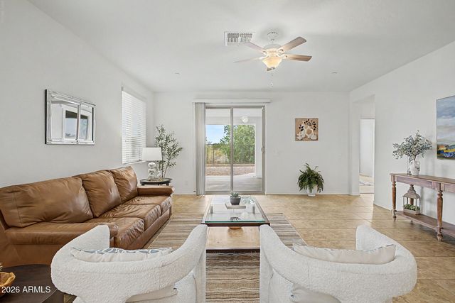 13227 W COPPERLEAF Lane, Peoria, AZ 85383