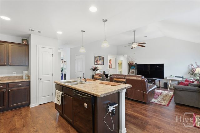 300 WHITE WILLOW, Springfield, GA 31329