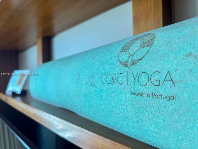 6801 Collins Ave 1010, Miami Beach, FL 33141