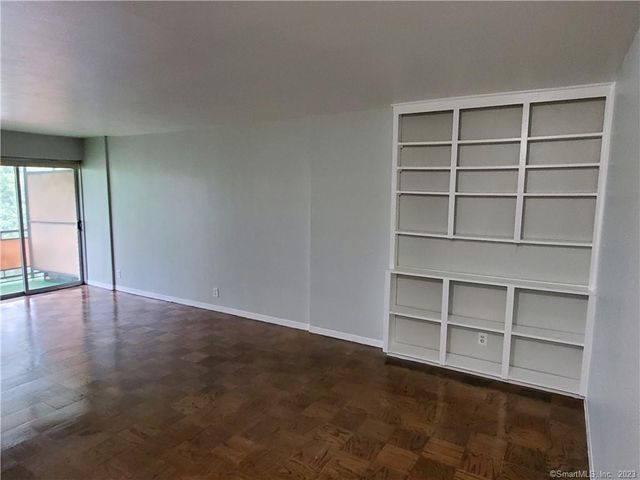 80 Cartright Street 7H, Bridgeport, CT 06604