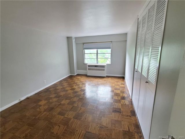 80 Cartright Street 7H, Bridgeport, CT 06604