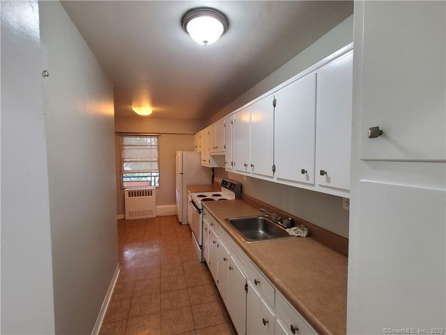 80 Cartright Street 7H, Bridgeport, CT 06604