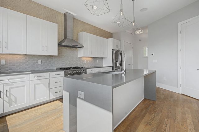 118B Fern Ave, Nashville, TN 37207