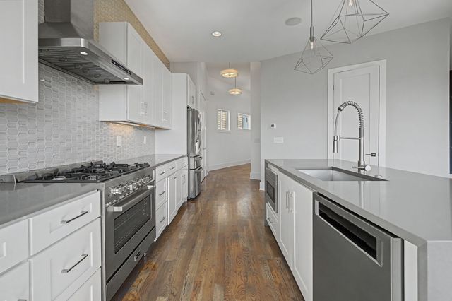 118B Fern Ave, Nashville, TN 37207