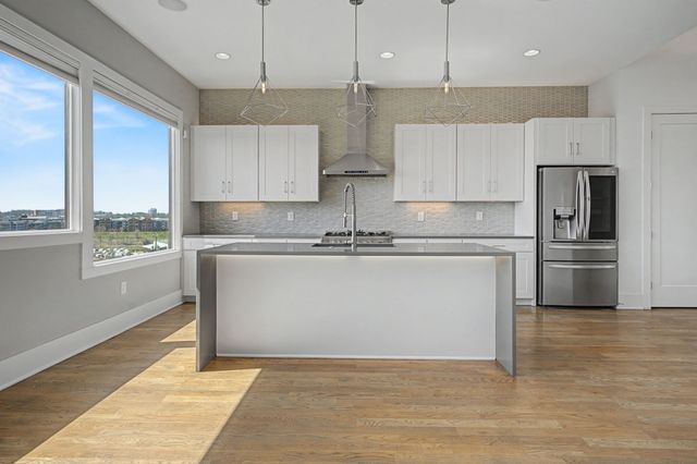 118B Fern Ave, Nashville, TN 37207