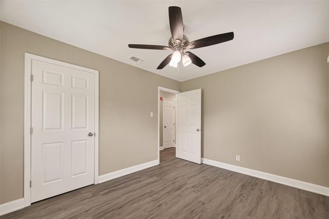12114 Palmcrest Street, Houston, TX 77034