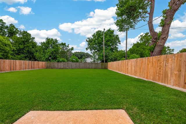12114 Palmcrest Street, Houston, TX 77034