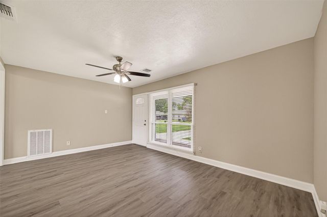 12114 Palmcrest Street, Houston, TX 77034