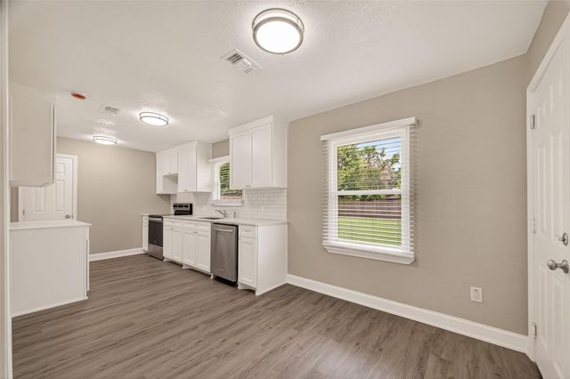 12114 Palmcrest Street, Houston, TX 77034