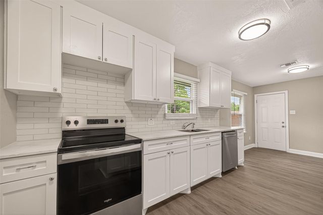 12114 Palmcrest Street, Houston, TX 77034