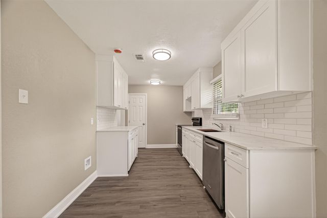 12114 Palmcrest Street, Houston, TX 77034