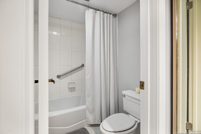 154 Caleta Beach, San Antonio, TX 78232