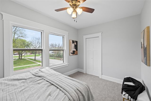 1702 Logan Avenue, Des Moines, IA 50316